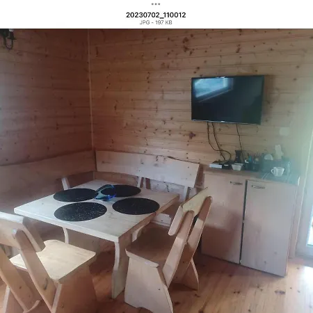 Kajetanowka بيت للعطل *